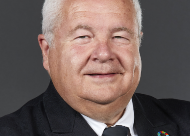 Carl-Erik-Skovgaard-Aug-2020-Farveportraet-443x557